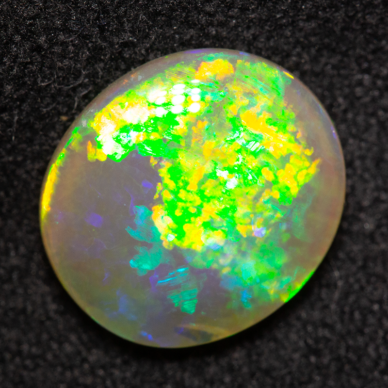 2.14 ct crystal opal 10.6x9.4x3.7mm