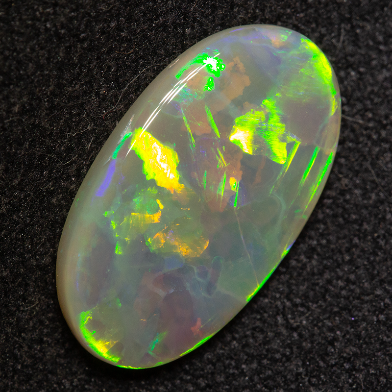 2.28 ct crystal opal 15x8.5x2.5mm
