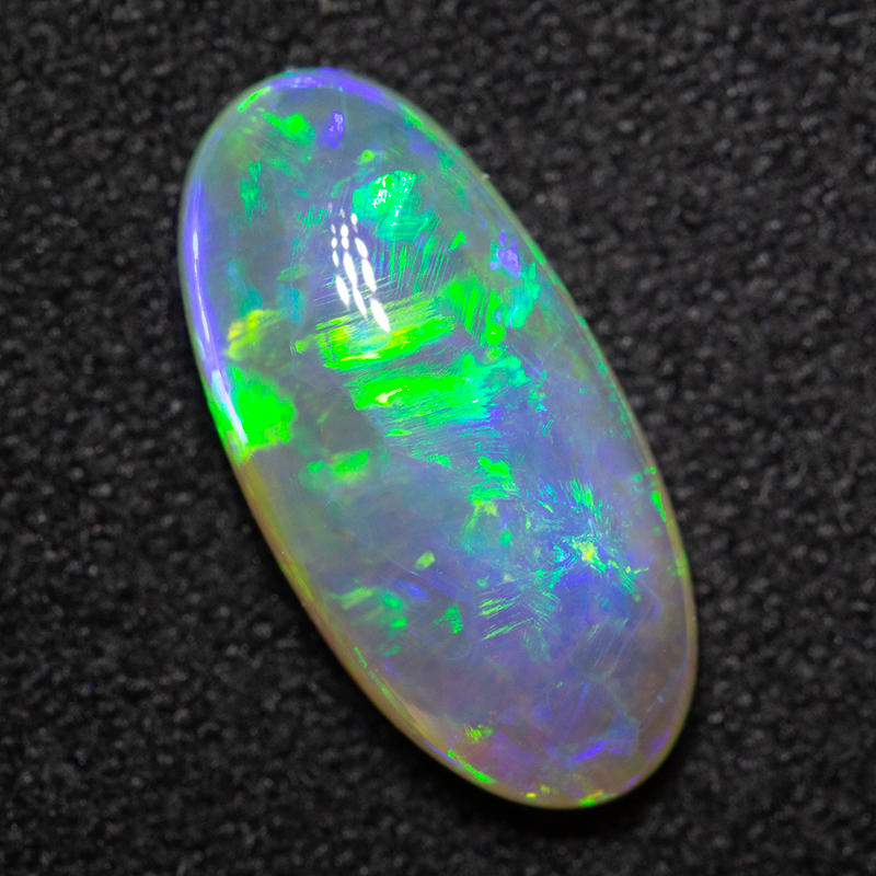 2.39 ct crystal opal 13.8x6.7x4.3mm