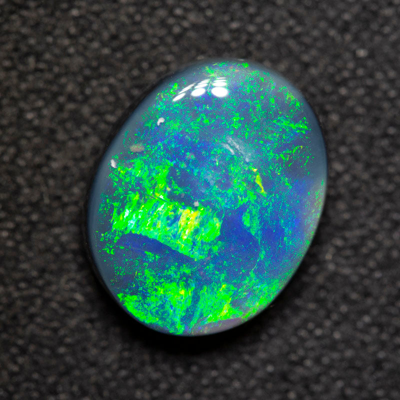 2.45 ct black opal 10.6x8.5x4.2mm