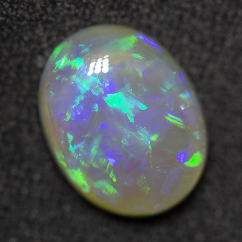 2.51 ct crystal opal 11x8.6x4mm