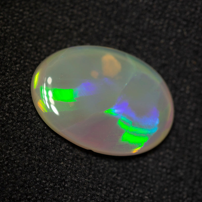 2.54 ct crystal opal 13.6x9.7x3mm