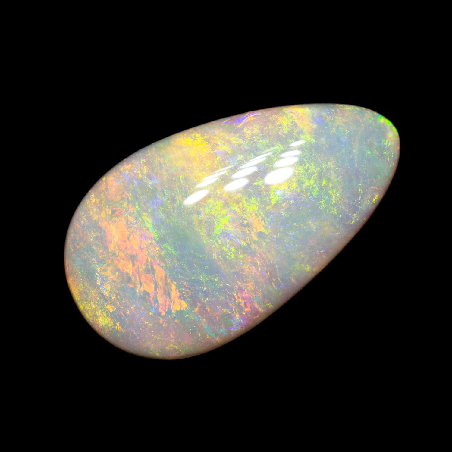 2.59 ct white opal 15.2x8.9x3.1mm