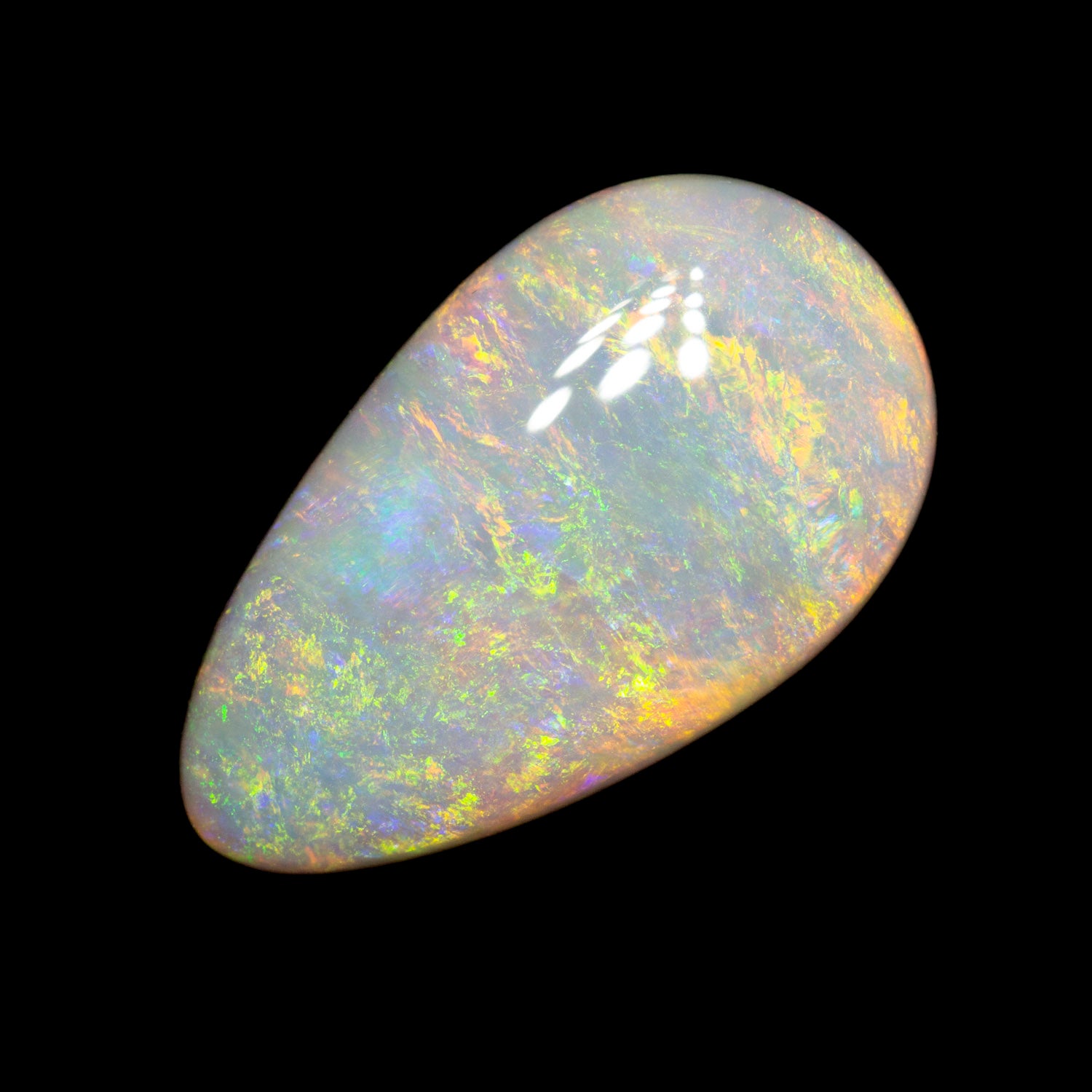 2.59 ct white opal 15.2x8.9x3.1mm