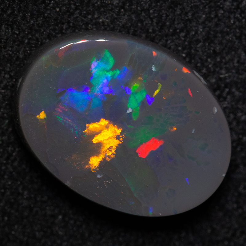2.65 ct black opal 12.3x9.3x3mm