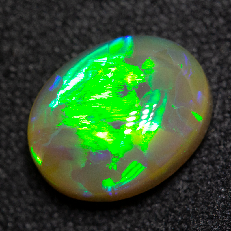 2.70 ct dark crystal opal 10x8x5 mm