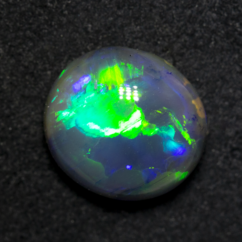 2.72 ct black opal 9.x9.1x5mm