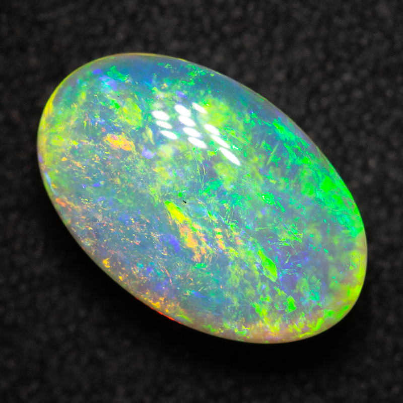 2.90 ct crystal opal 11.6x7.5x5.2mm