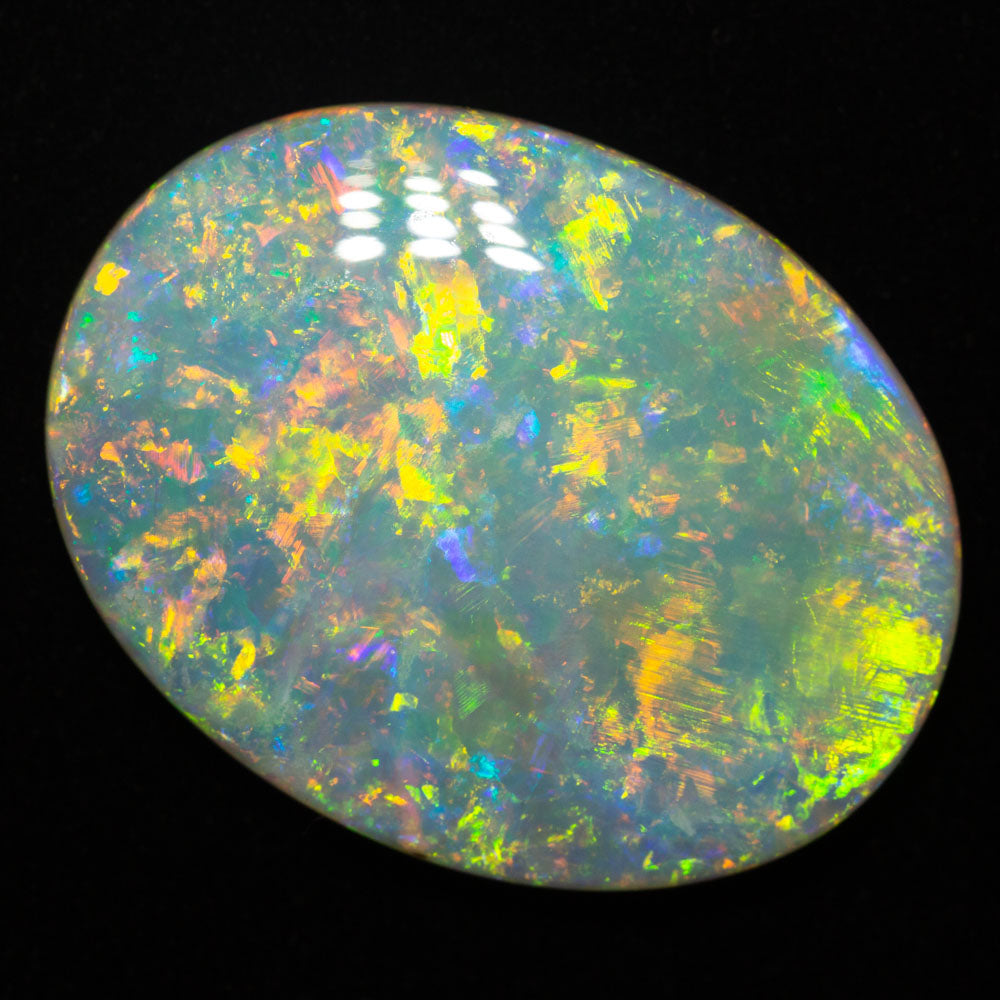 29.77 ct crystal opal 31x23.4x6.2mm