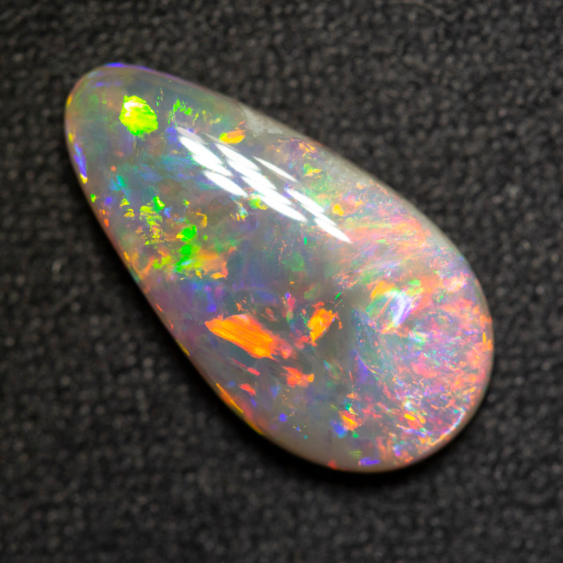 3.00 ct dark opal 15.9x8.4x3.9mm