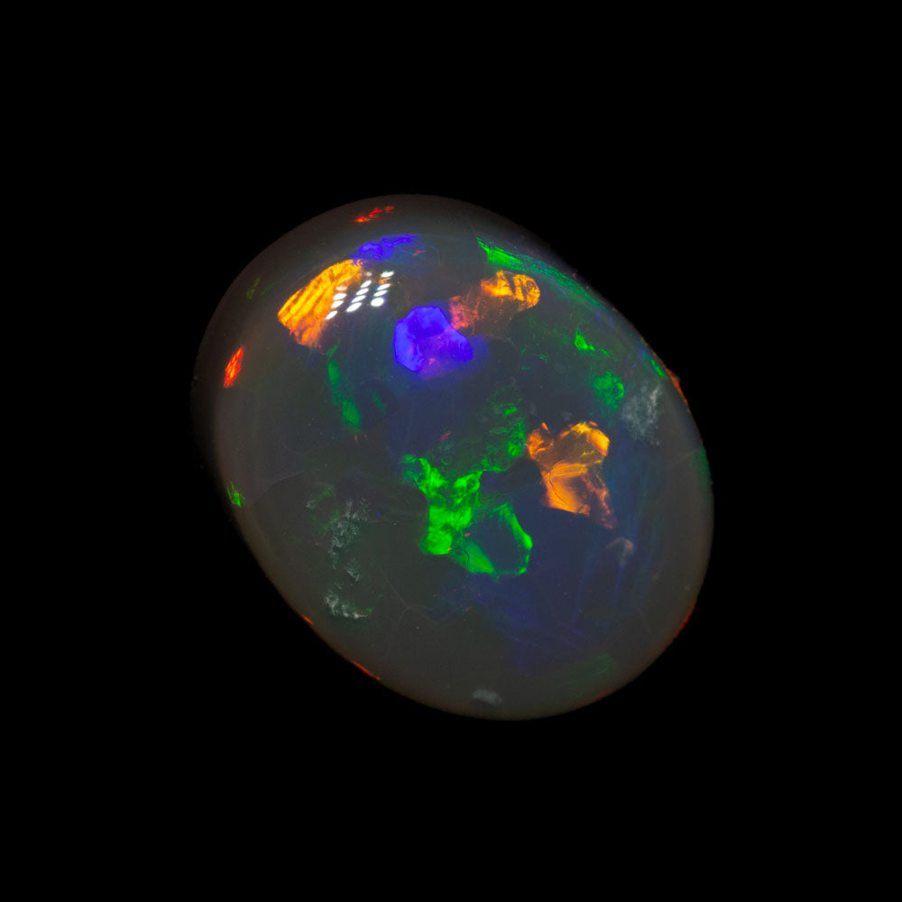3.12 ct black opal 11.1x8.9x4.5mm