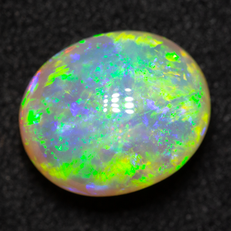 3.14 ct gem crystal opal 10x8.3x6.2mm