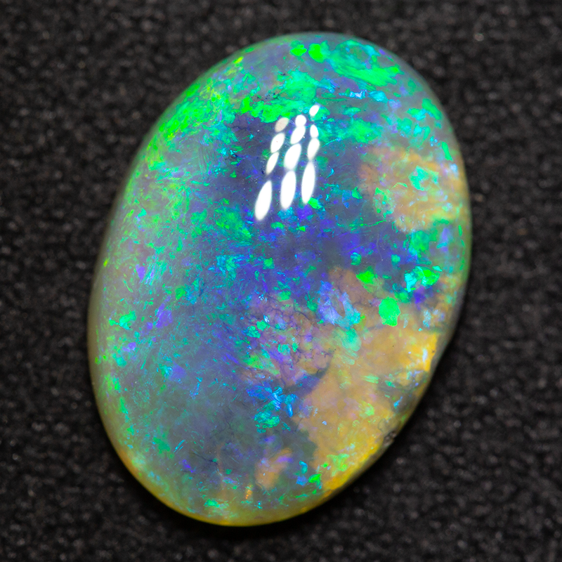 3.20 ct crystal opal 13.6x9.8x3.9mm