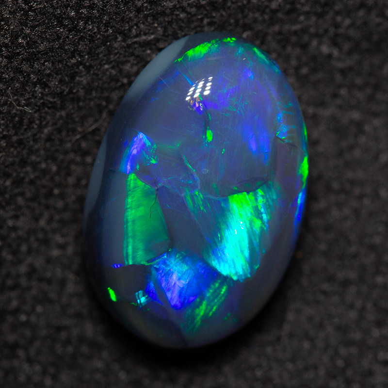 3.26 ct black opal 12x8x5mm