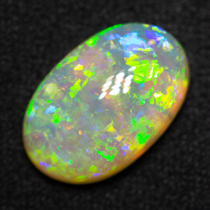 3.30 ct crystal opal 13x8x5 mm