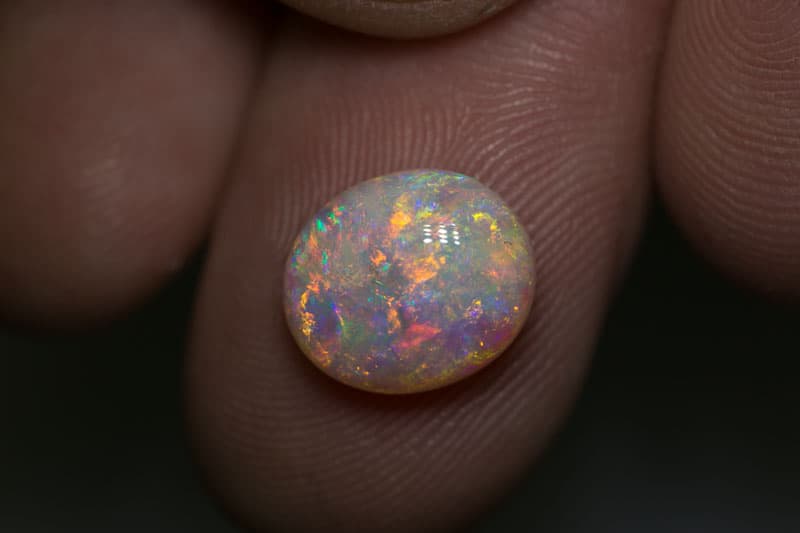 3.60 ct white opal 11.5x10x5mm