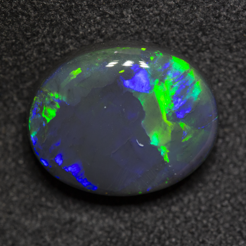 3.61 ct black opal 11.7x9.6x5mm
