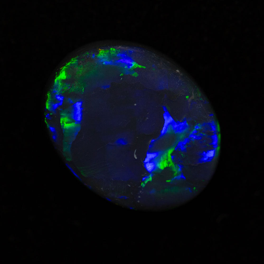 3.61 ct black opal 11.7x9.6x5mm