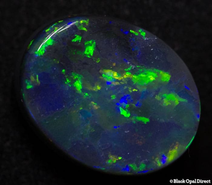 3.90ct black opal