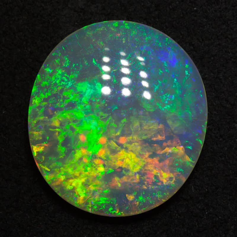 3.92 ct crystal opal 13.5x12.3x3.6mm