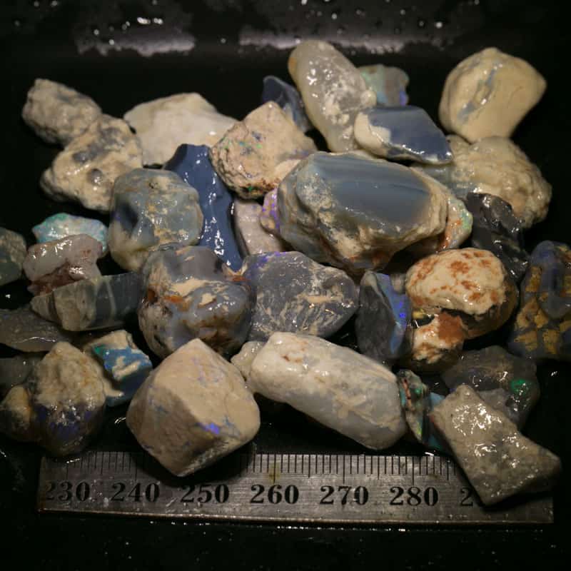 318ct-rough-opal-parcel