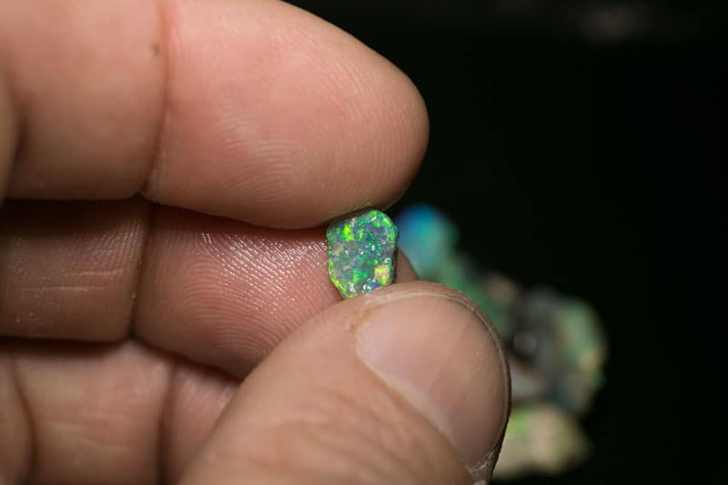 36 ct rough opal parcel 17 pc for the Intermediate opal cutter