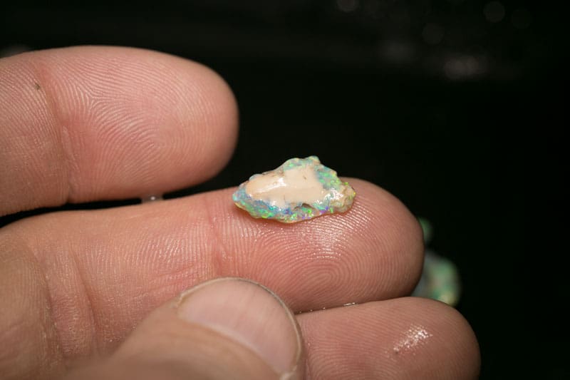 36 ct rough opal parcel 17 pc for the Intermediate opal cutter