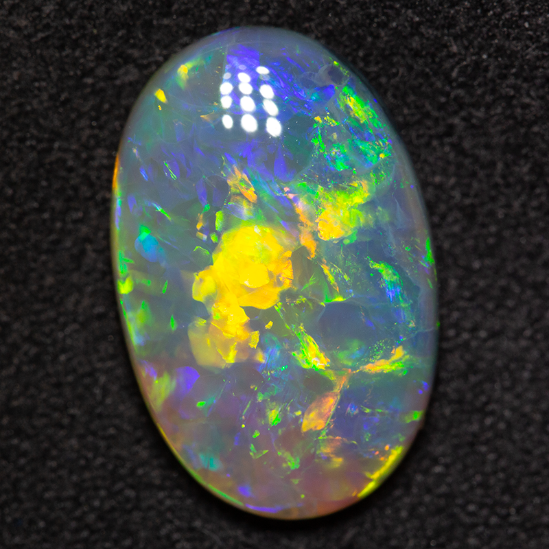 4.12 ct dark opal 15.6x10.3x3.8mm