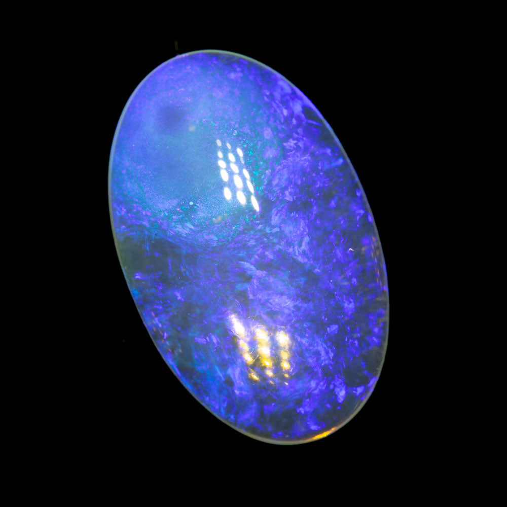 4.15 crystal opal 15.8x9.8x4.4mm