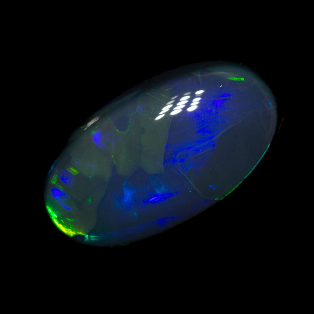 4.20 ct black opal 14.7x8.1x5.3mm