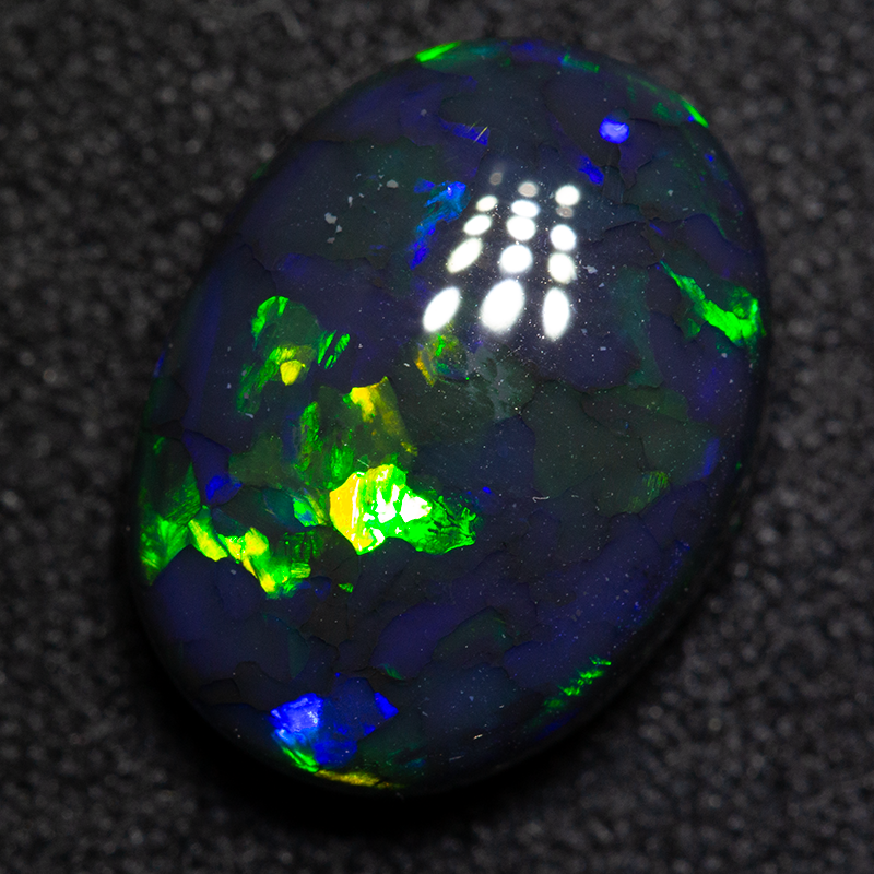 4.22 ct black opal 12.5x9.5x5mm