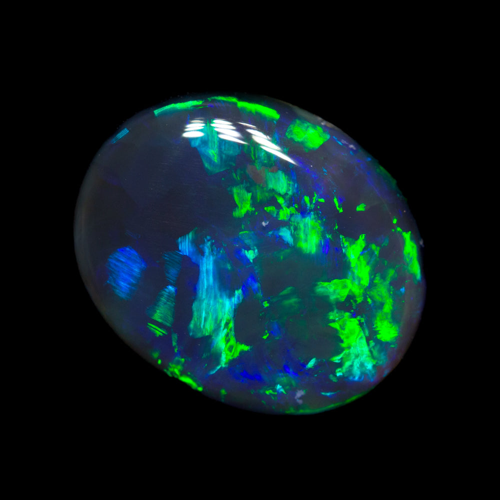 4.36 ct black opal 12.6x10.2x5.1mm