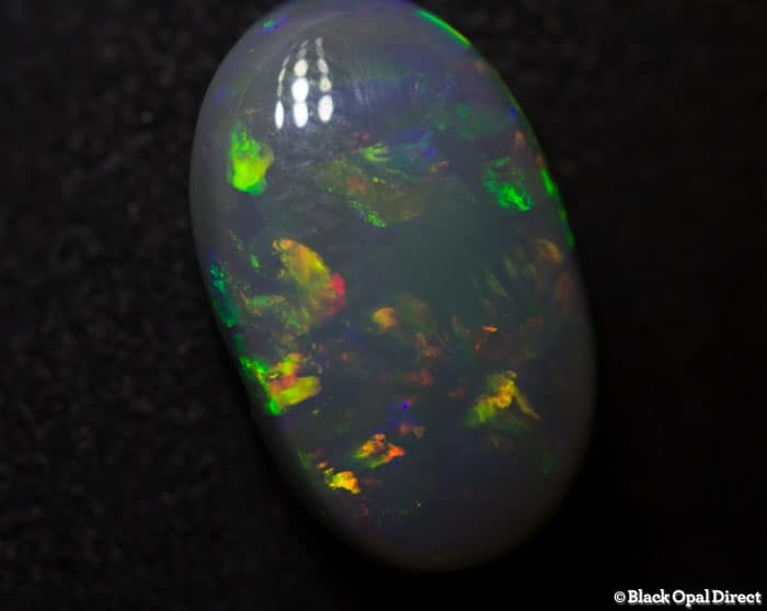 4.36 ct semi black opal 15x10x5mm