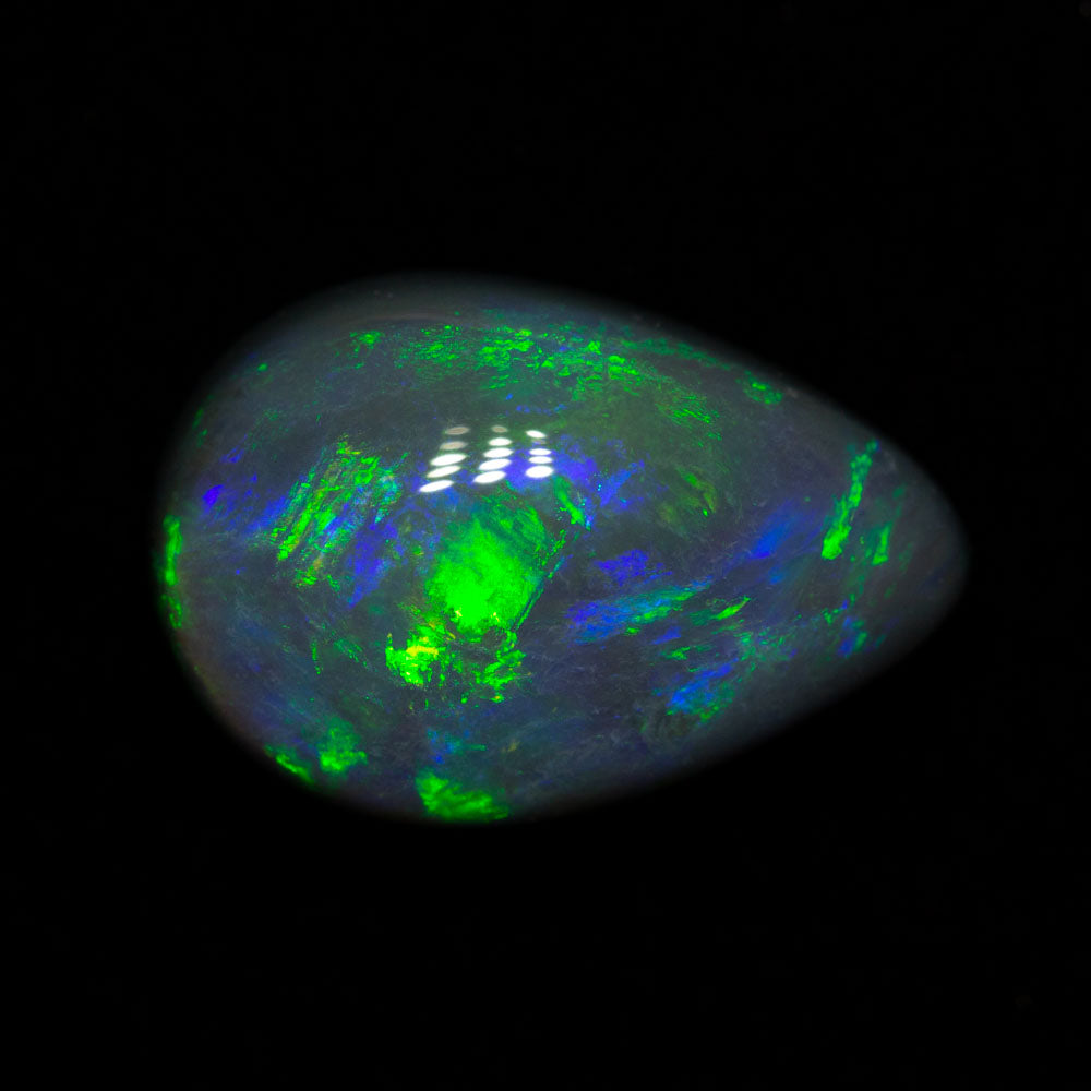 4.49 ct black opal 13.7x9.3x6.1mm