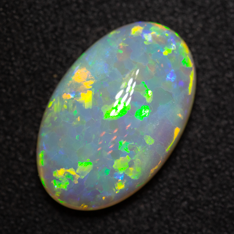 4.52 ct crystal opal 15x9.6x5.1mm