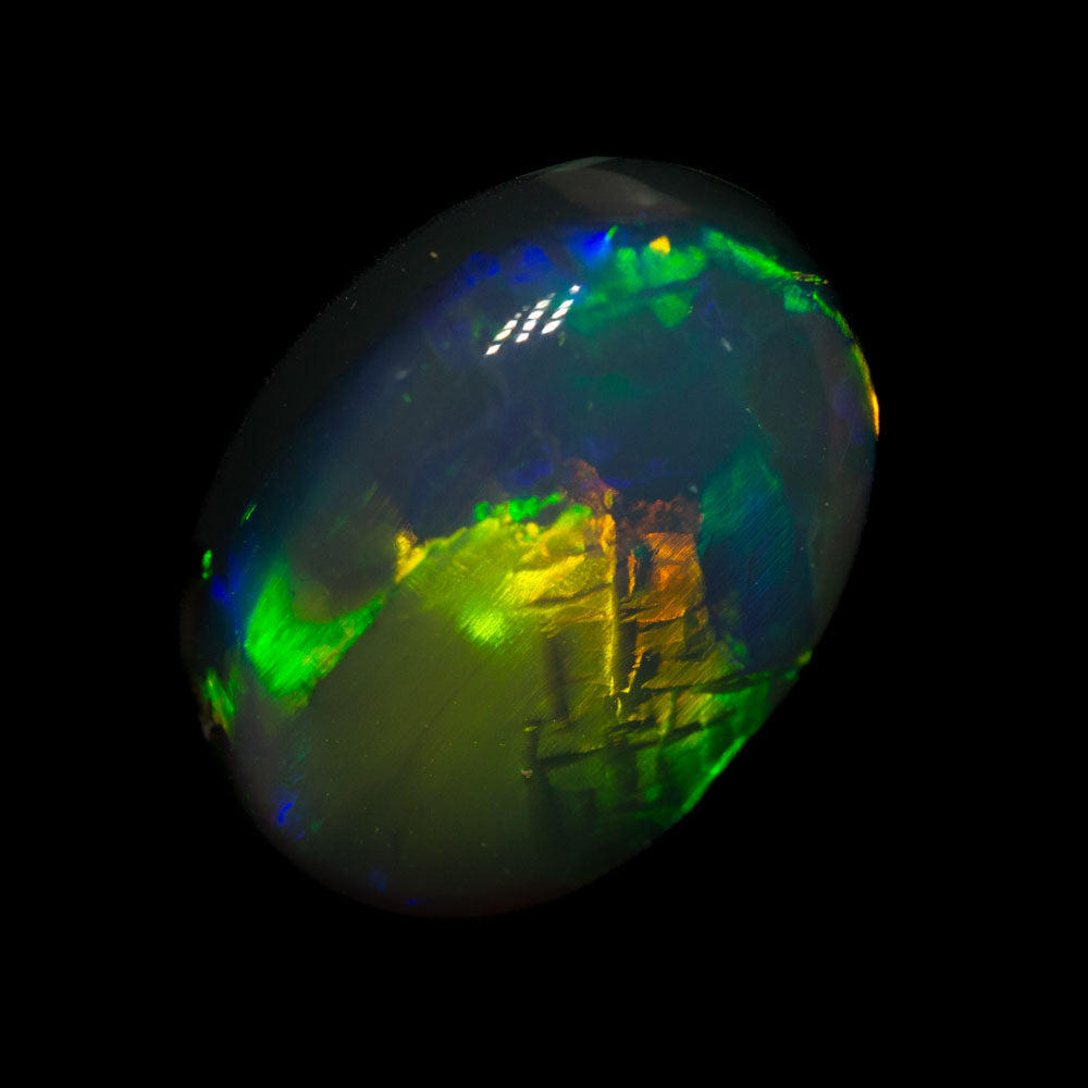 4.61 ct gem balck opal 12.5x9.3x6.3mm