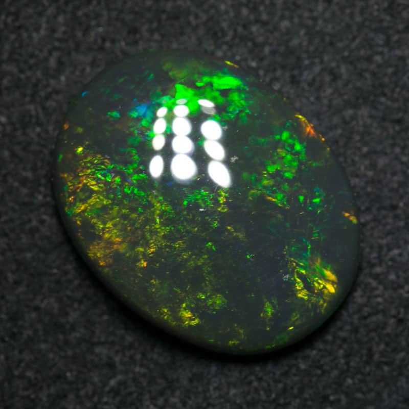 4-69ct-black-opal