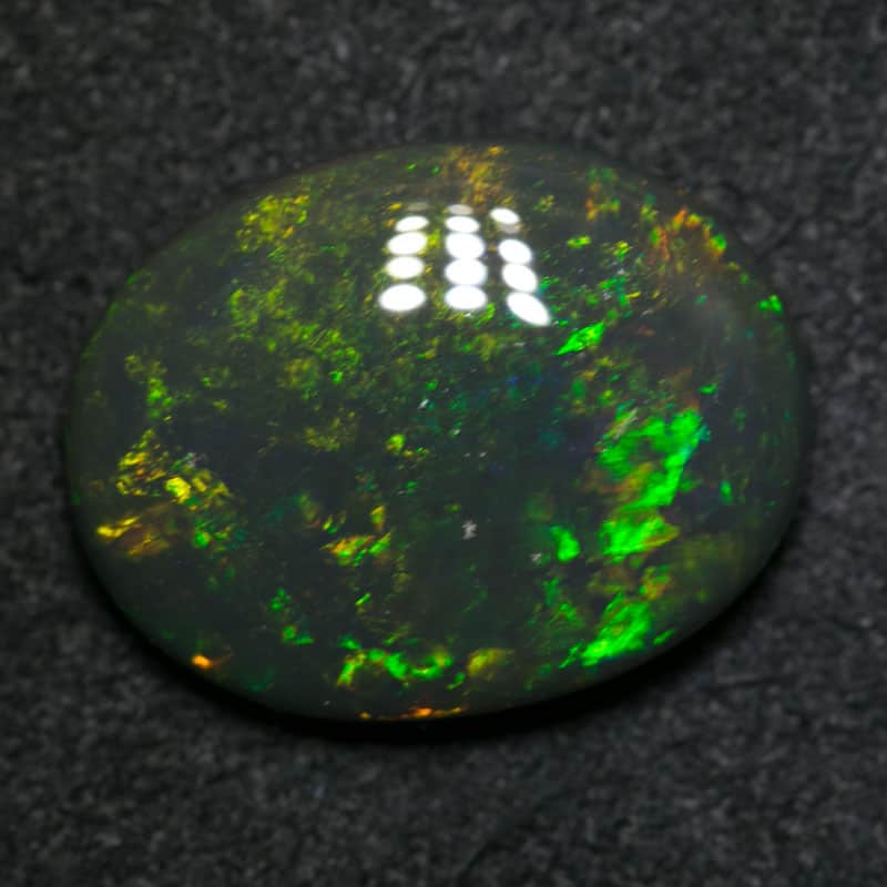 4.69 ct black opal 15x11.5x4mm