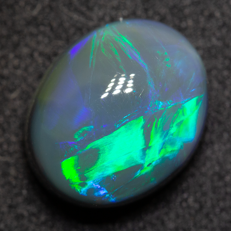 4.76 ct black opal 11.6x9.5x7mm