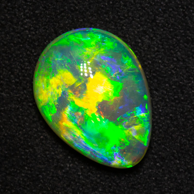 4.91 ct gem double-sided crystal opal 14x10.4x5.8mm