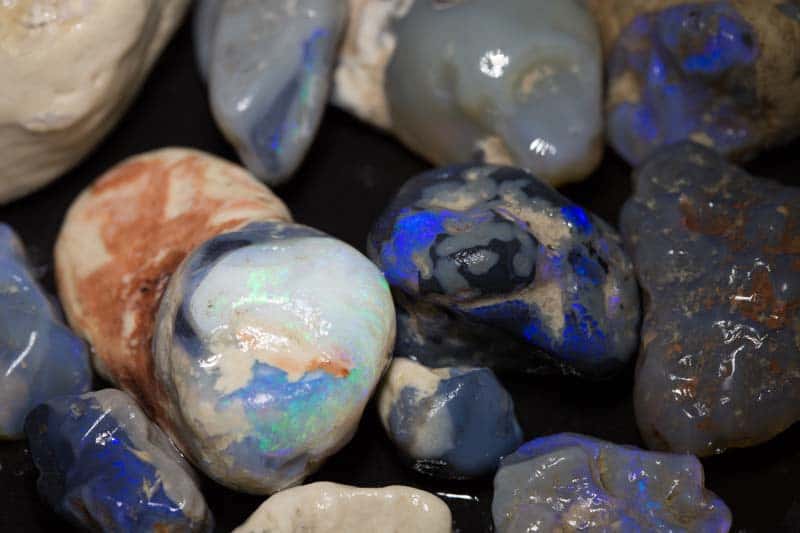 427ct rough opal parcel1