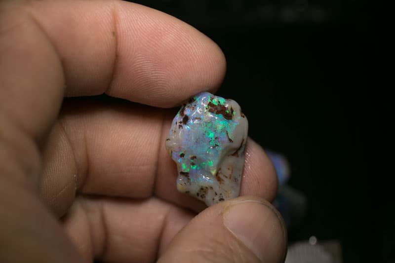 49 ct rough opal parcel 5 pc for the Intermediate opal cutter