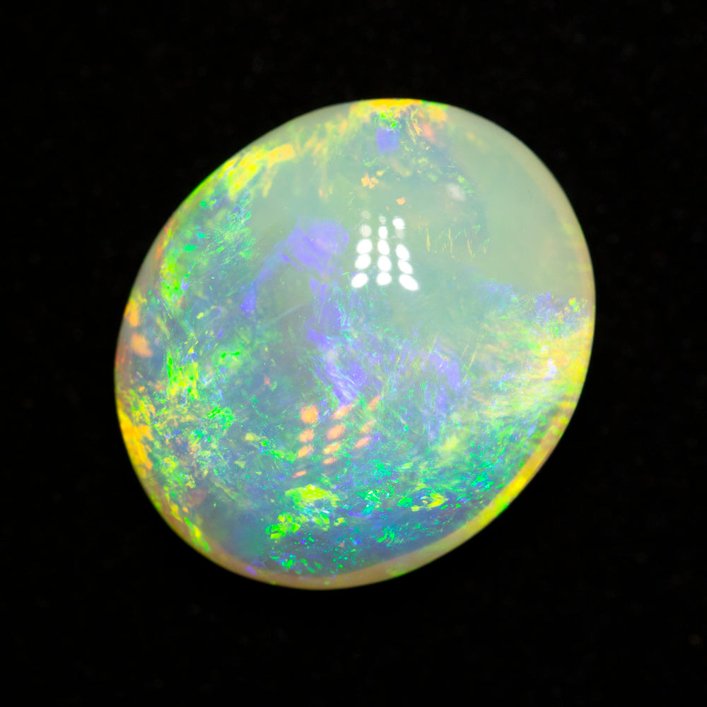 5.24 ct crystal opal 13.6x11.6x5.4mm