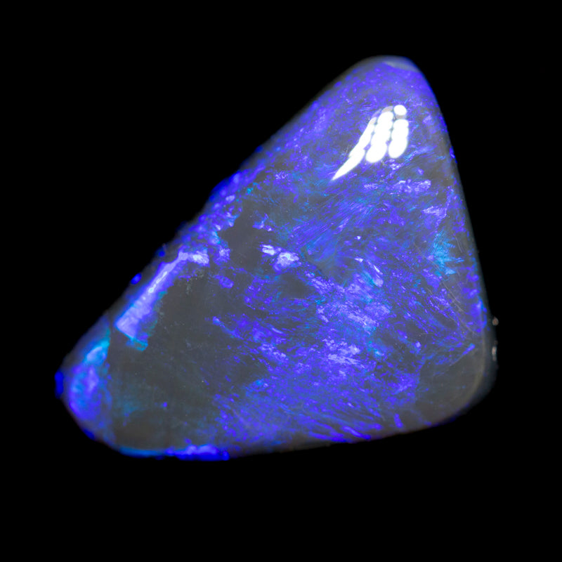 5.35 ct black opal 17.1x11.8x4.8mm