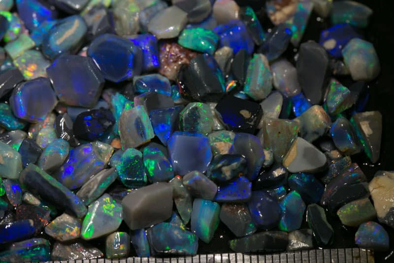111 ct opal rubbed parcel 250 pieces