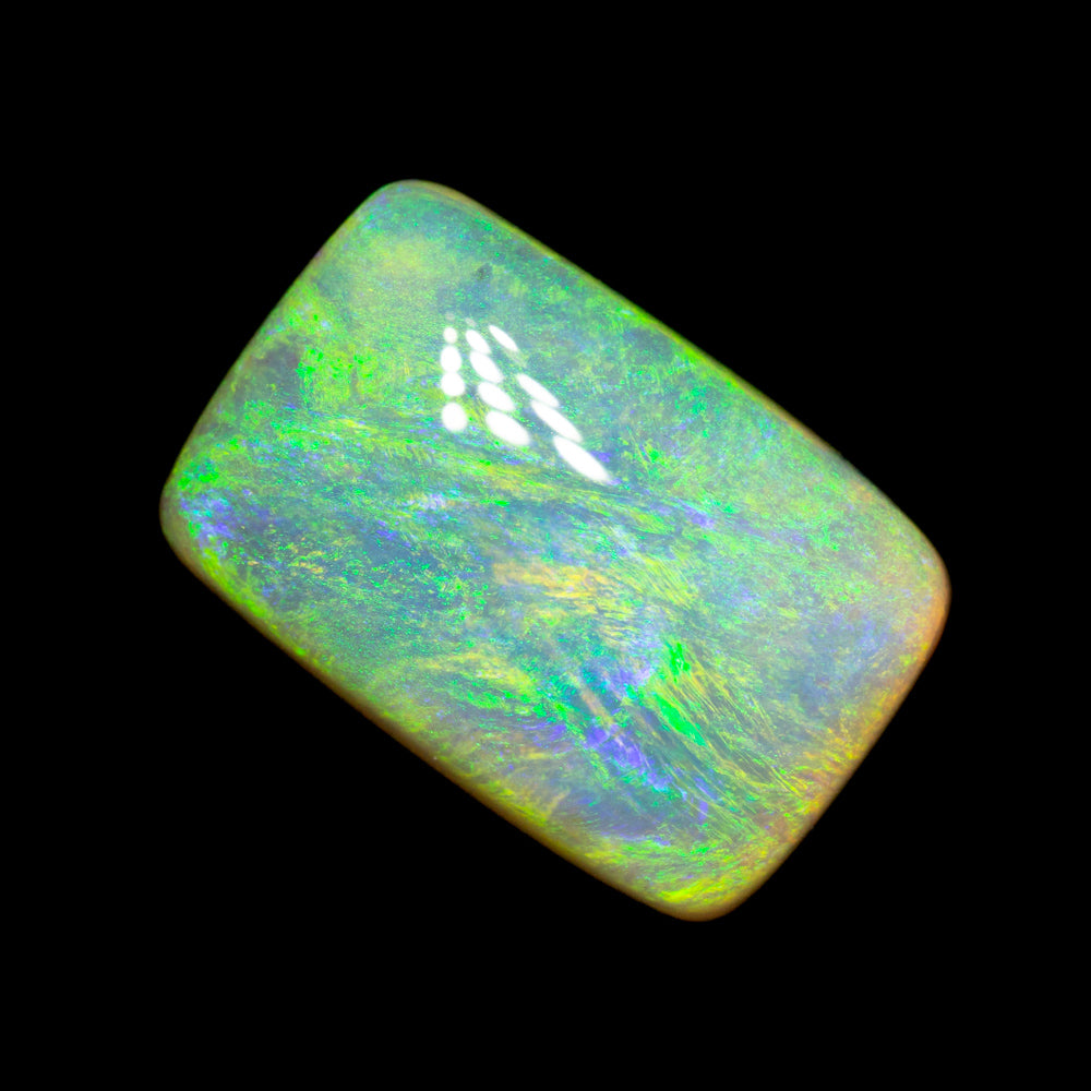 6.74 ct crystal opal 15.2x10.1x5.9mm