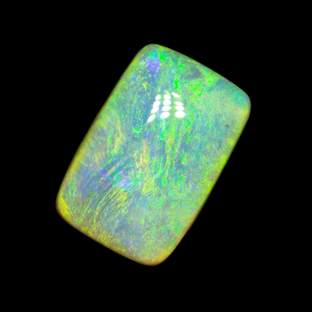 6.74 ct crystal opal 15.2x10.1x5.9mm