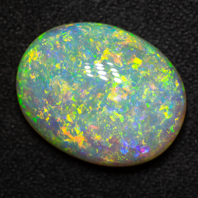 7.00 ct double-sided crystal opal 15.7x12.4x5.7mm