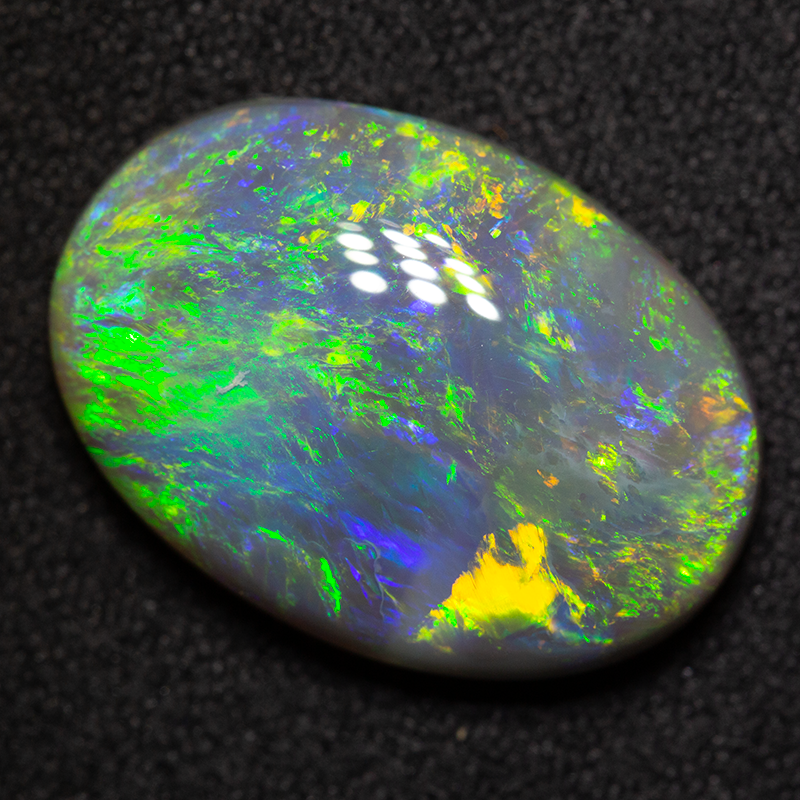 7.02 ct dark opal 17.6x12.5x5mm