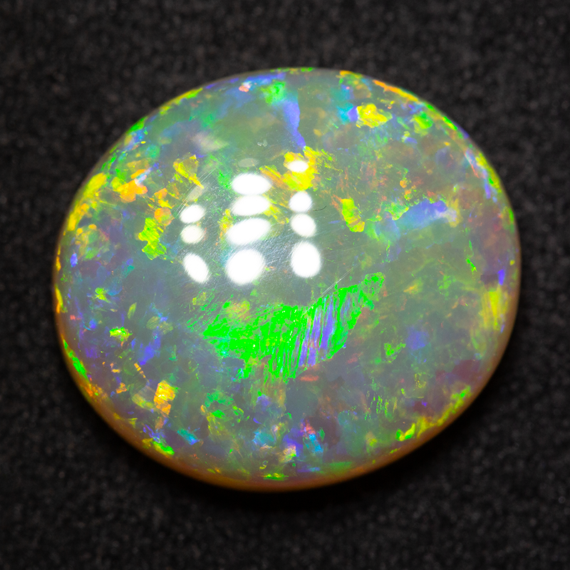 7.11 ct double sided crystal opal 15x13x5mm